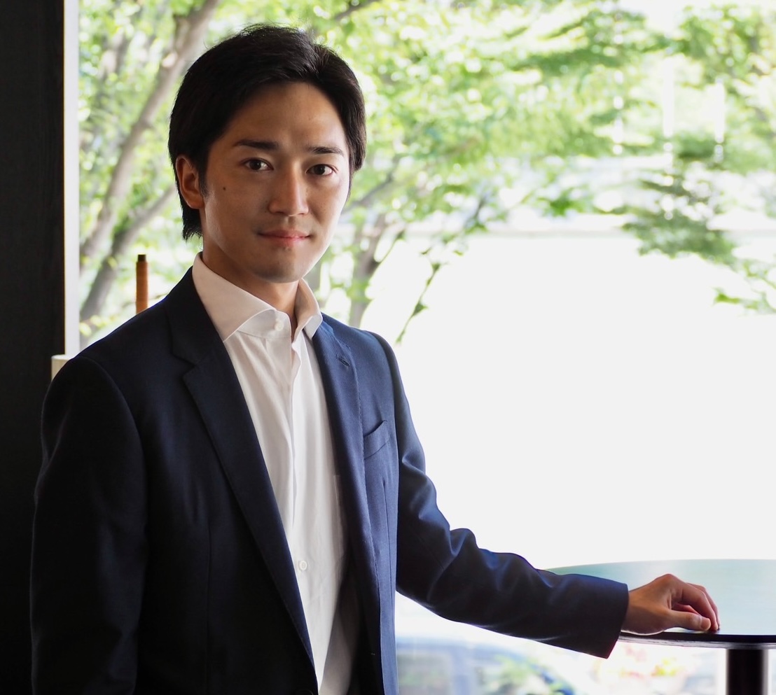 代表メッセージ：代表者の写真
